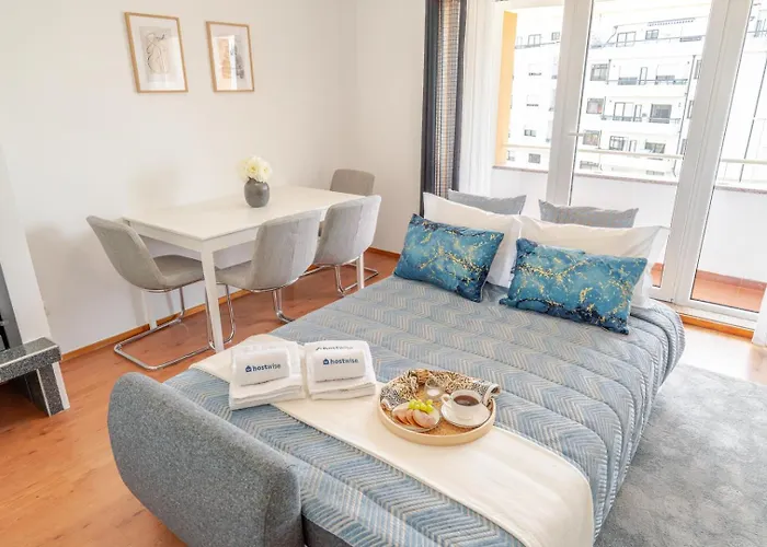 Appartement Bright Flat With Balcony & Garage By Hostwise *