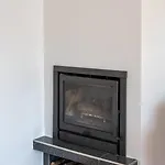 Bright Flat With Balcony & Garage By Hostwise Апартаменты Вила-Нова-ди-Гая