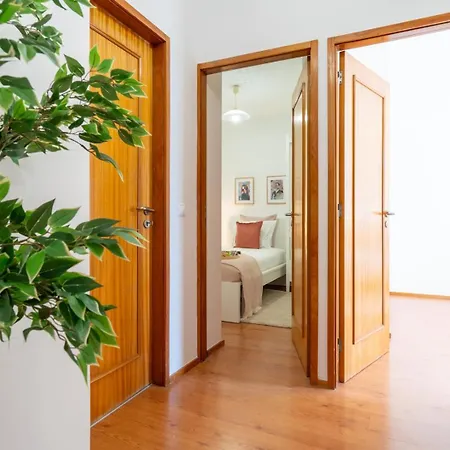 Apartmán Bright Flat With Balcony & Garage By Hostwise Vila Nova de Gaia