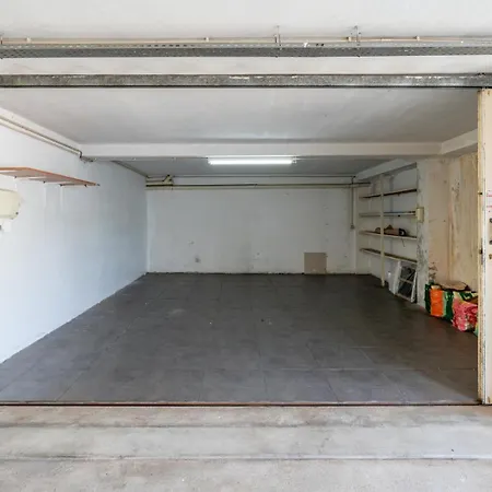 Apartamento Bright Flat With Balcony & Garage By Hostwise Oliveira do Douro (Vila Nova de Gaia)